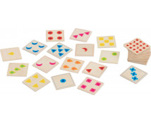 Kartová hra s farbami a tvarmi