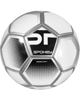 Futbalová lopta čierno-biela